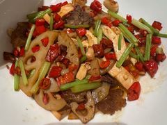 -艳阳天·非遗楚菜(武汉客厅店)