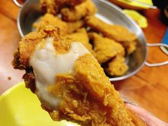 -BHC炸鸡(明洞总店)
