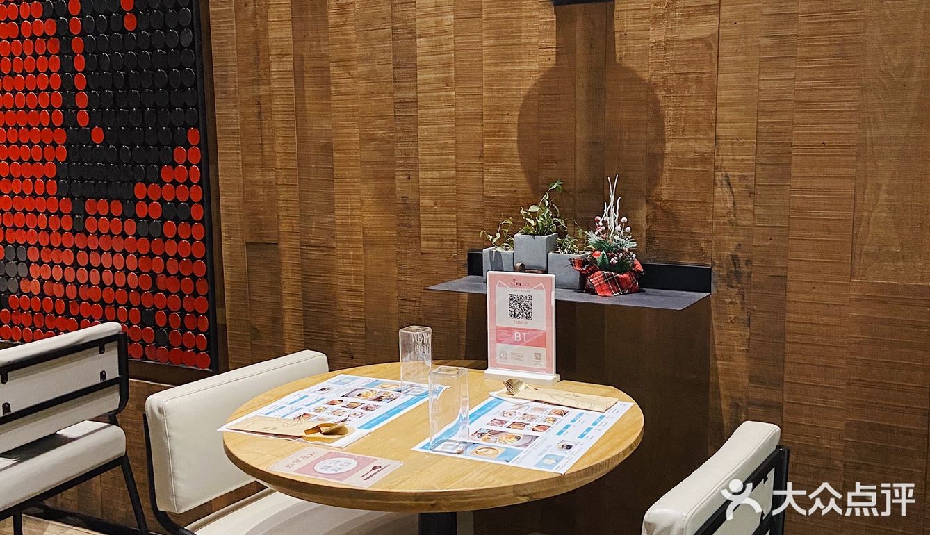福州探店｜不陌生的老网红餐厅——『鲜猫』