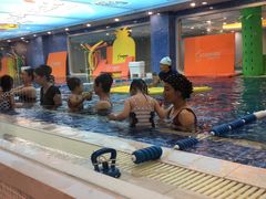 -戊辰亲子游泳俱乐部