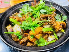 -重庆鸡公煲·青锅花椒鱼(牡丹江路店)