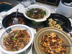 -绿草地·湘菜(7mall店)