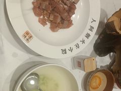-乔家小院•本地小海鲜•非遗驴肉(万年泉路店)
