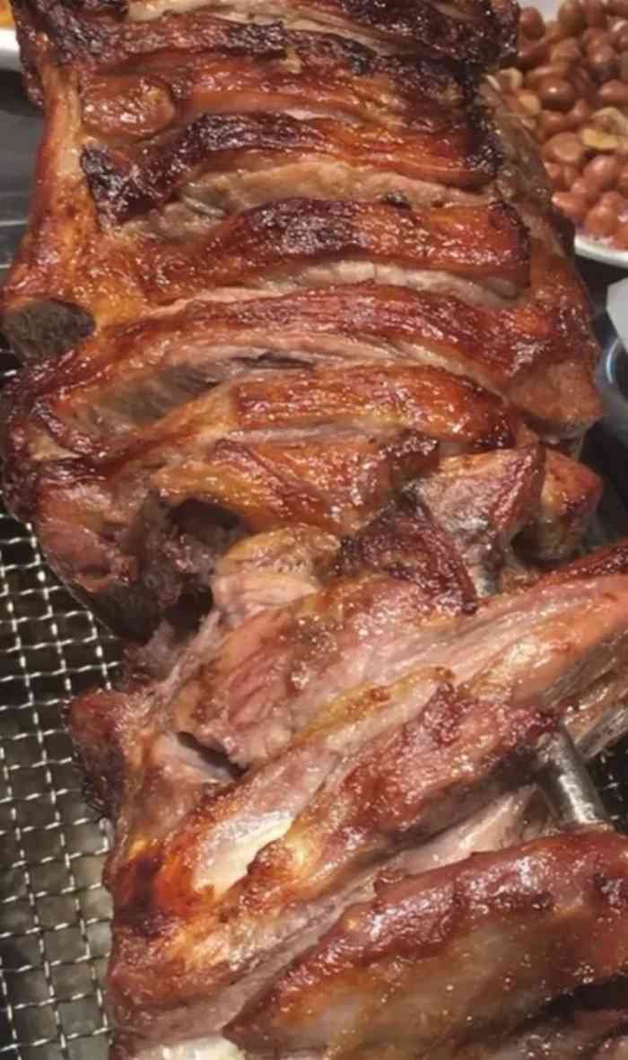 鞑子烤羊腿(康平路店)-"又来吃烤羊腿了,还是老地方,味道还是这么.