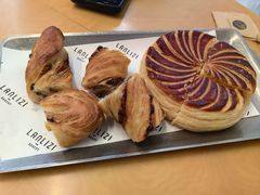 -LANLIZI BAKERY(COSMO店)
