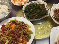 -洪霞餐馆