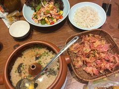 -老滇山寨•云南特色菜•地方菜•民族风情歌舞表演(金碧店)