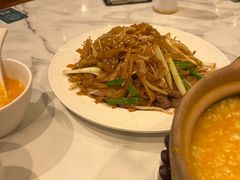 干炒牛河-老广酒楼(樱花店)