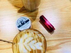 拿铁-ZM COFFEE(西安路店)