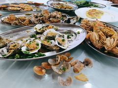 -红月湾海鲜饭店•沙滩海景(双月湾店)