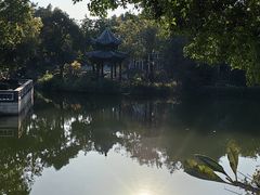 -岭南和园