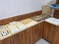 面包甜点陈列柜-南大门韩国米糕(公滨路店)