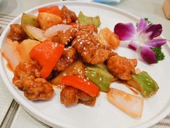 菠萝咕噜肉-鹅冠港式茶餐厅(来福士店)