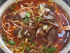 -薛记襄阳香辣牛肉面(平安路店)