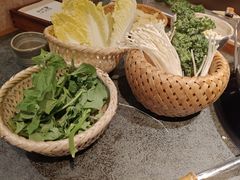 -山悦里 山野·鲜火锅(罗斯福广场店)