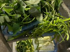 -盐禾堂海南屯昌香草鸭(海润路总店)