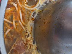 -撒拉人家.酸菜牦牛肉火锅