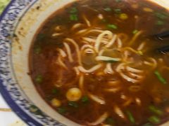 -牛一嘴·兰州牛肉面·大盘鸡(财富中心店)