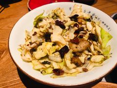 -吃饭皇帝大土家民族菜(正大广场店)