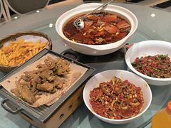 -辛香味烧鱼馆·非遗技艺·排骨红烧肉(光谷医药园店)