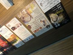 -上海滴水湖皇冠假日酒店