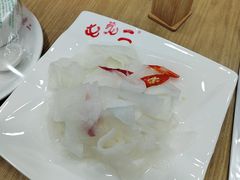 -屯老二农家铁锅炖·行业领军者(梅江店)