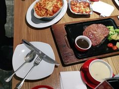 -必胜客(百联又一城店)
