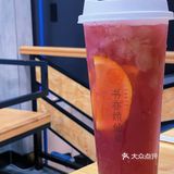 钰儿探店/书亦烧仙草上新品啦,葡萄家族再添新姐妹!