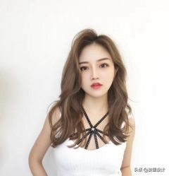 -时尚殿堂明星门店