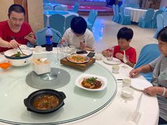 -沪华海鲜大酒楼(南汇店)