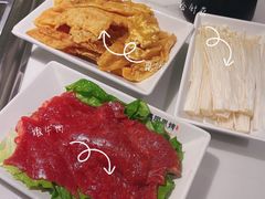 -透明思烤·自助烤肉海鲜火锅(东部星悦天地店)