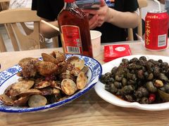 -江城燕子大排档(江汉路步行街店)