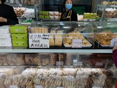 面包甜点陈列柜-闻酥园(青羊区文殊坊店)