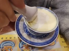 -广信牛奶甜品世家(台东店)