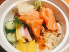 三文鱼寿司饭套餐-小山日本料理(电子大厦店)