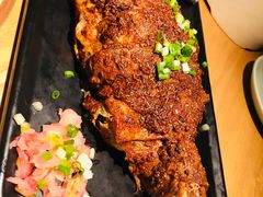 羊咩咩抱大腿-苦尽酒馆·川菜(鼓楼店)