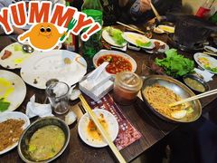-韩风烤牛肉冷面店