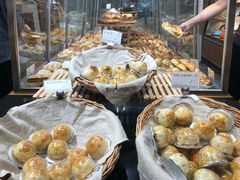 -苹果花园(乳山路店)