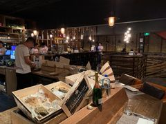-斯普汇生蚝牛排馆(中骏世界城店)
