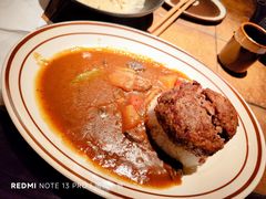 咖喱和牛狮子头饭-山杏yama-katsu·吉列炸物