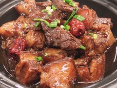 瓦罐红烧肉-堂瓦里·传统赣菜(八一广场店)
