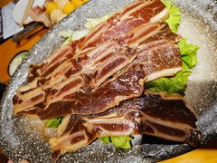 蜜汁LA牛排-那胡同里的小烤肉馆(开发区万达店)