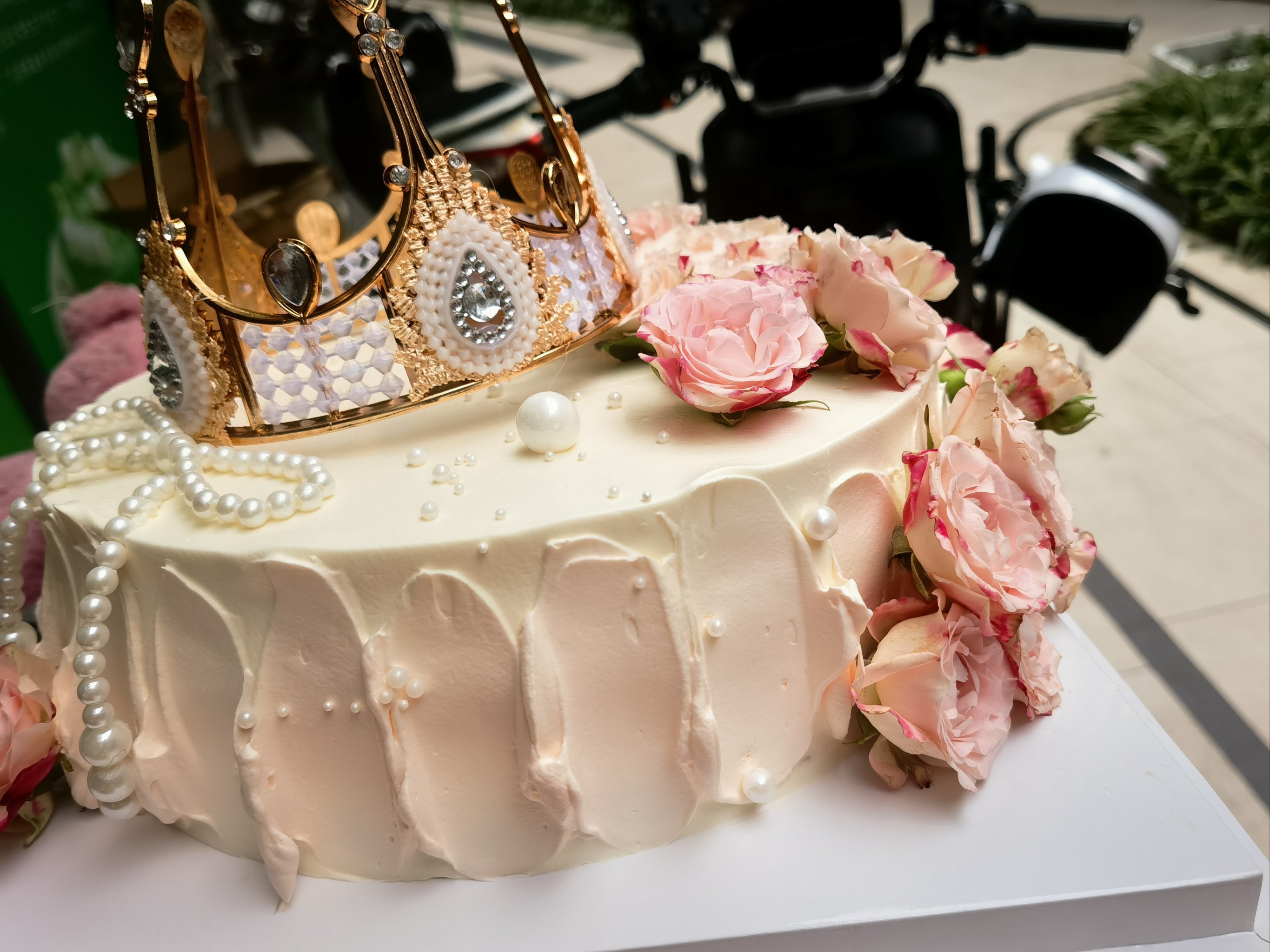 女神款蛋糕,超级好看的做出来,我闺蜜老喜