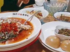 -湘阁里辣(南岭购物广场店)