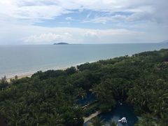 -三亚湾海居铂尔曼度假酒店