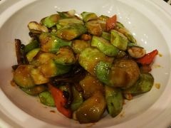 -鑫巴蜀小镇 · 水煮鱼专研店(玉桥店)