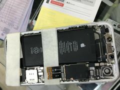 -Apple Store苹果手机电脑售后维修中心(浦东店)
