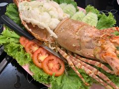 -J Daeng Seafood