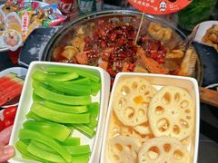 -辣尚瘾·烤鱼·新川菜(交大直营店)