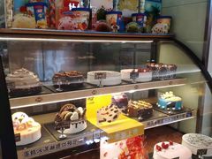 -DQ·蛋糕·冰淇淋(虹口龙之梦店)